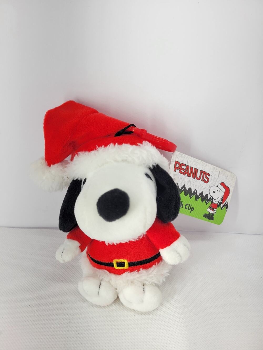 2024 RUZ NEW Peanuts Santa Snoopy Plush Clip